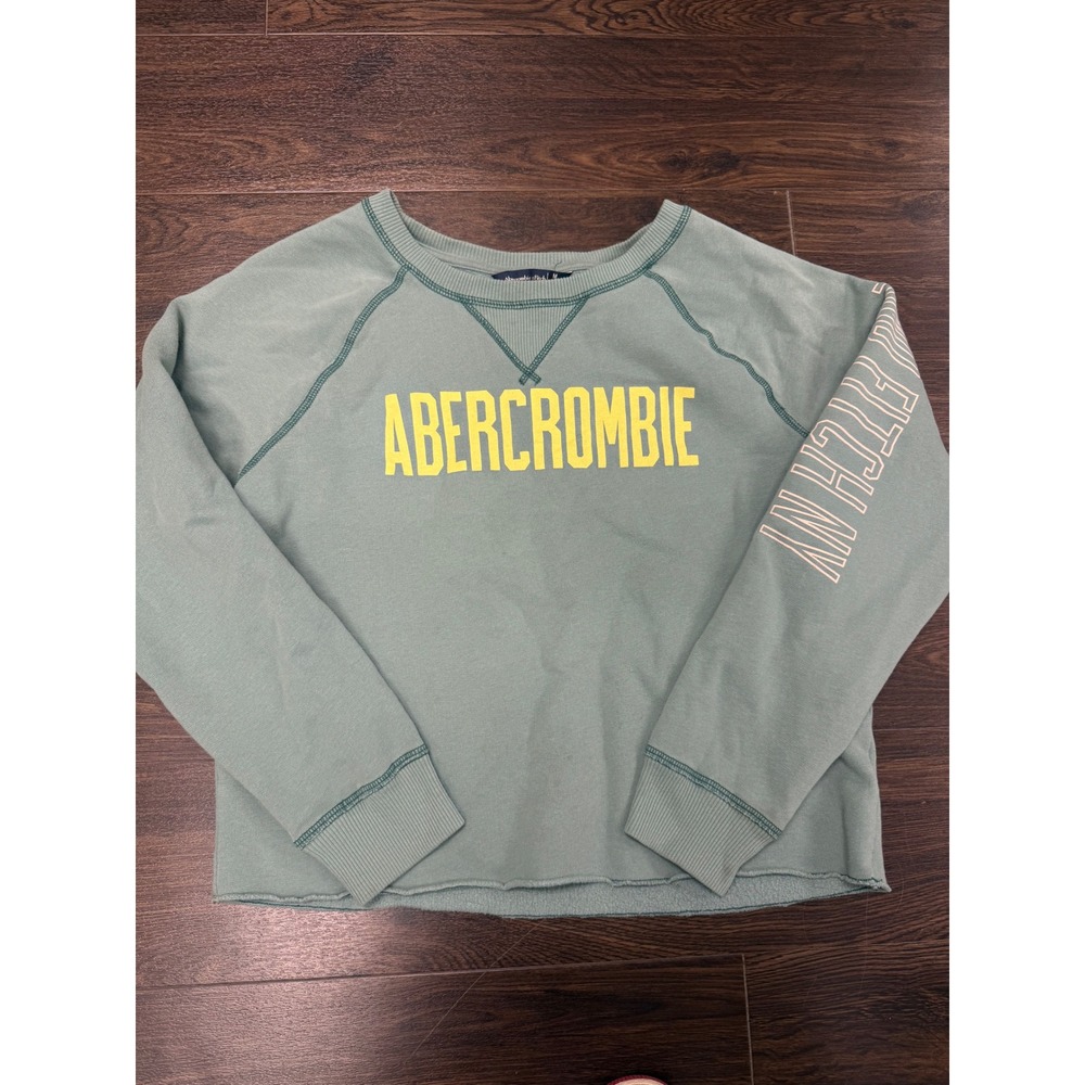 Abercrombie &‎ Fitch Vintage-Style Sage Green Crewneck Sweatshirt - Size M